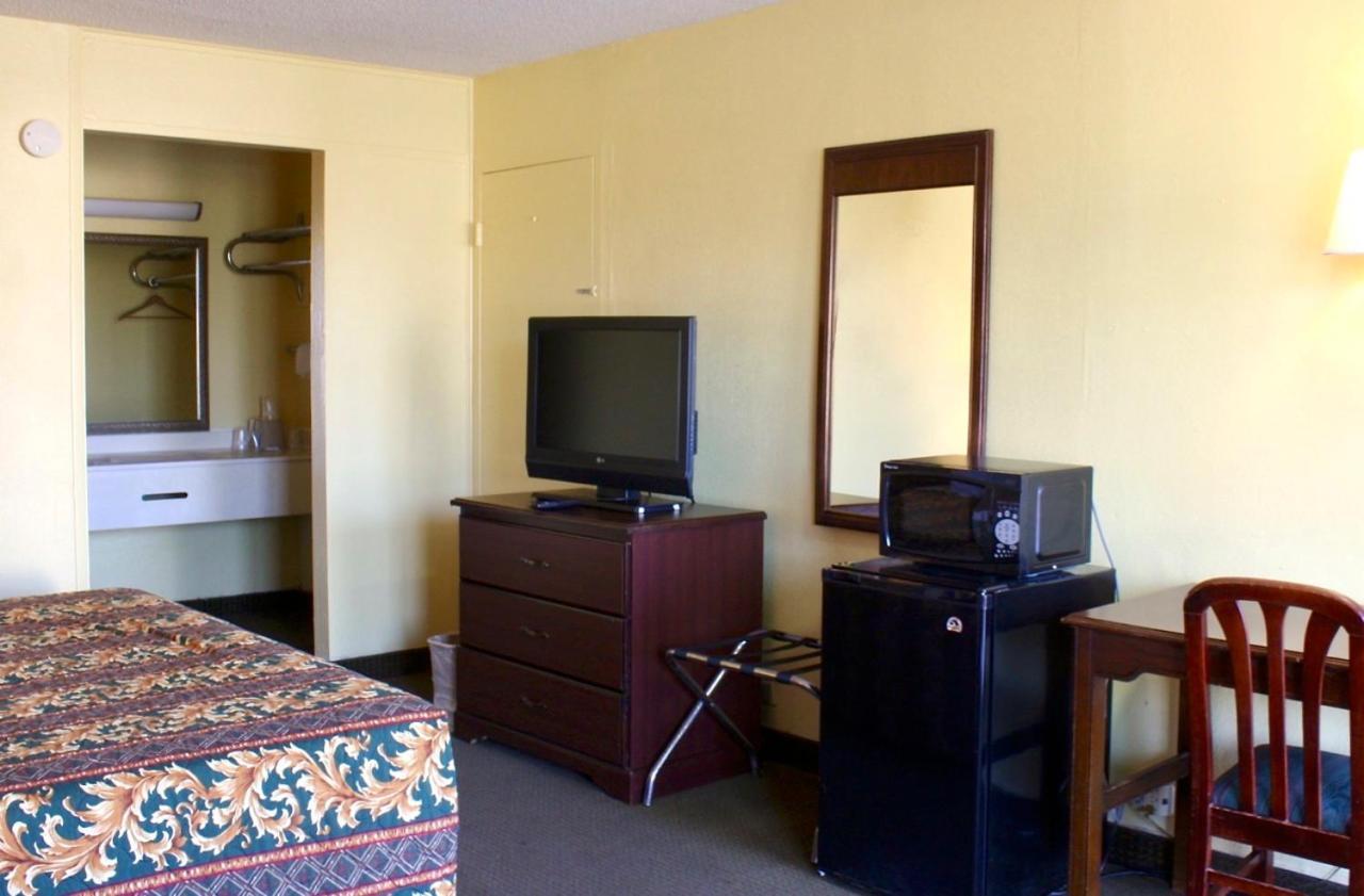 Rodeway Inn Monroe Luaran gambar